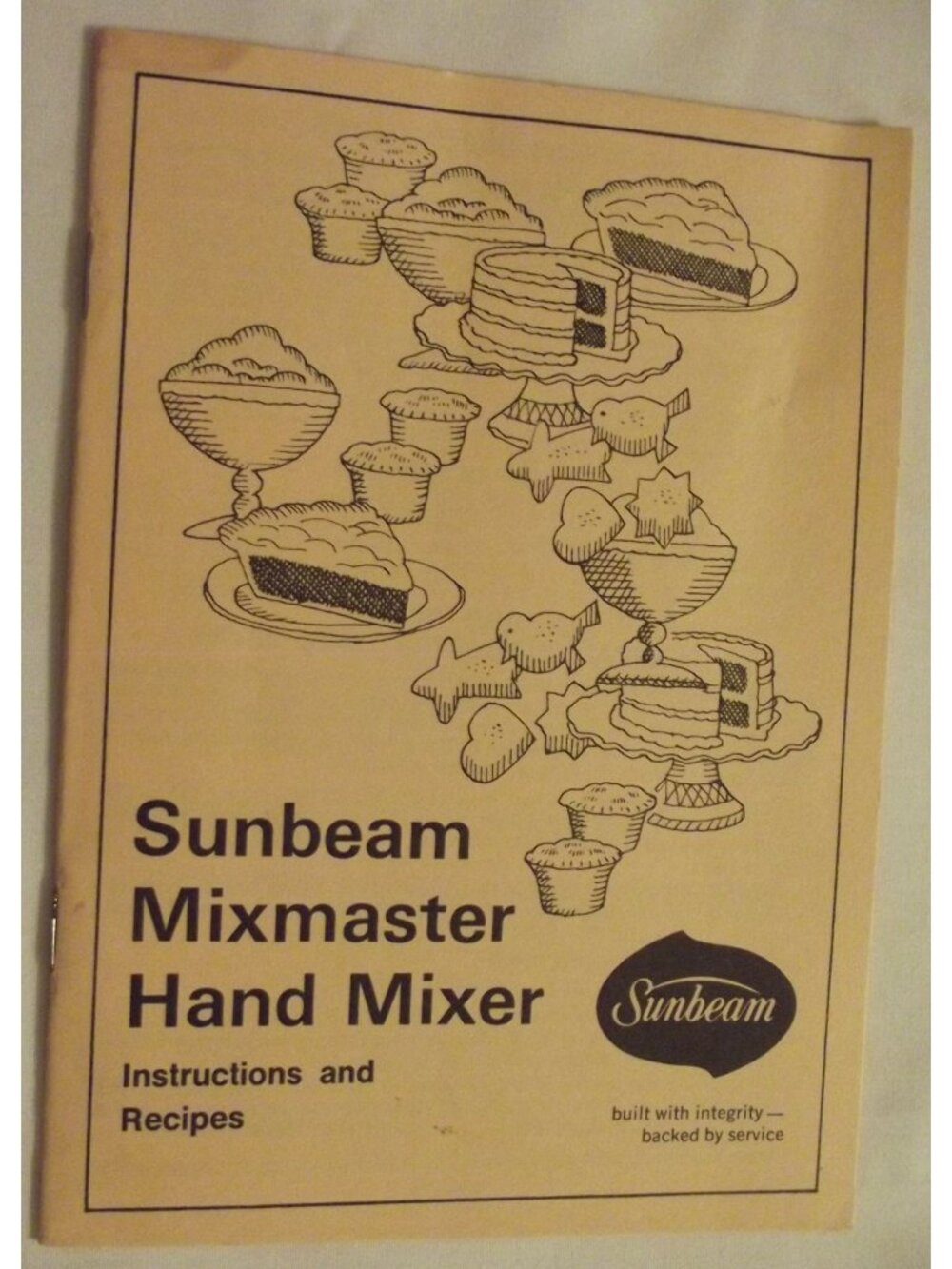 Sunbeam Mixmaster Hand Mixer Instructions and Recipes cook book recipe vtg 1972